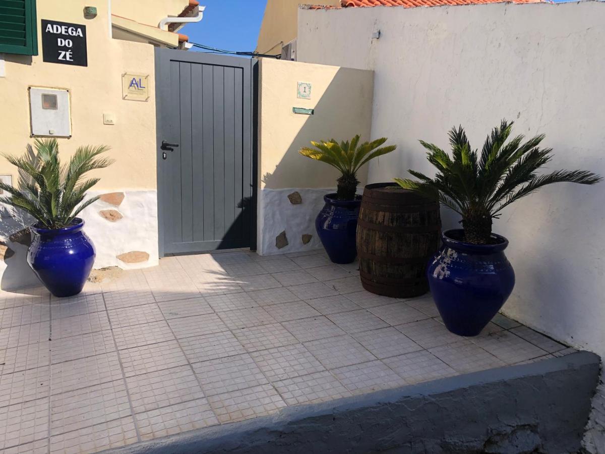 Adega Do Ze Villa โลรินญา ภายนอก รูปภาพ